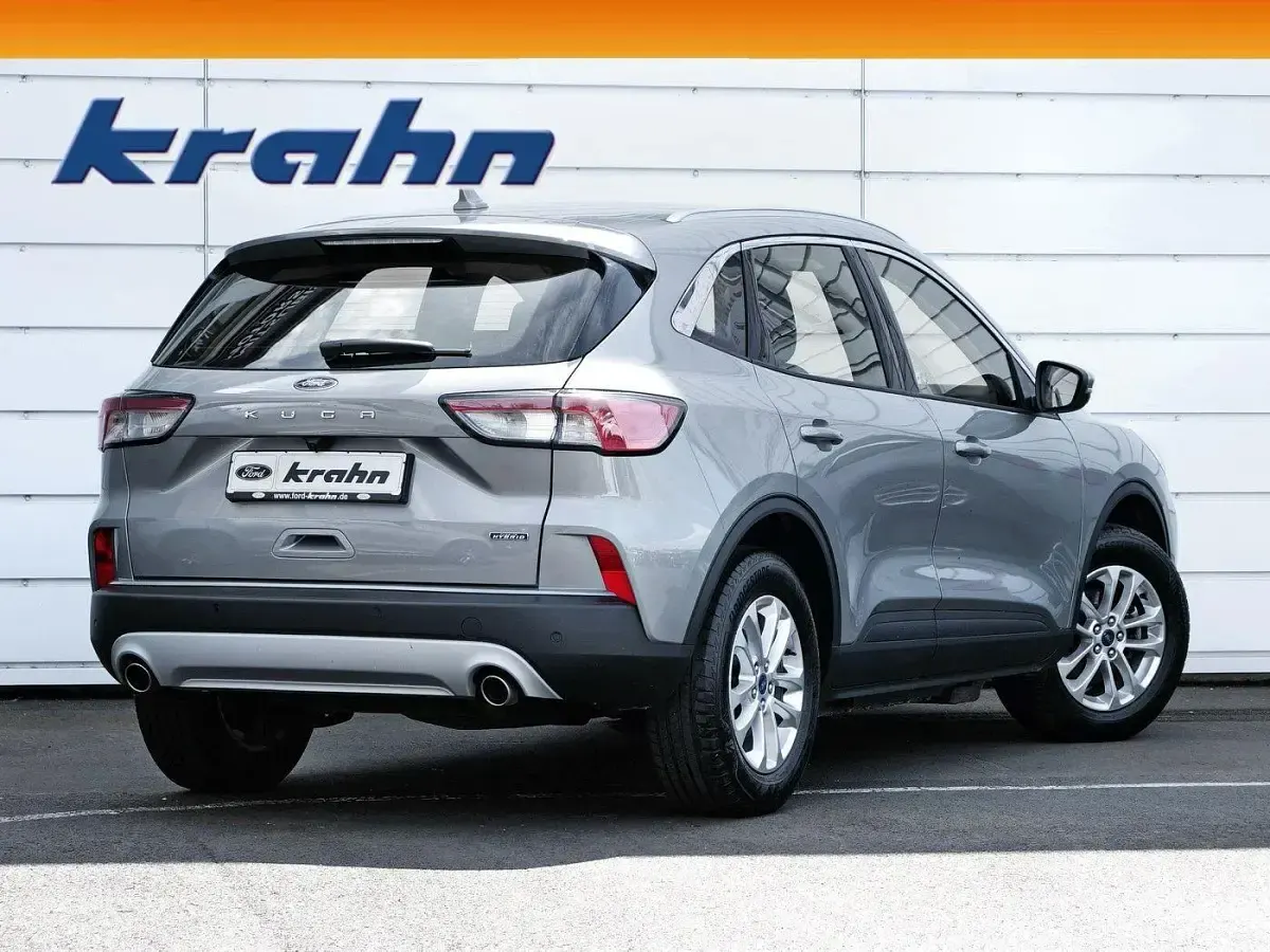 Gebraucht Ford Kuga Titanium 224 PS (164 kW) 2022 Silber SUV