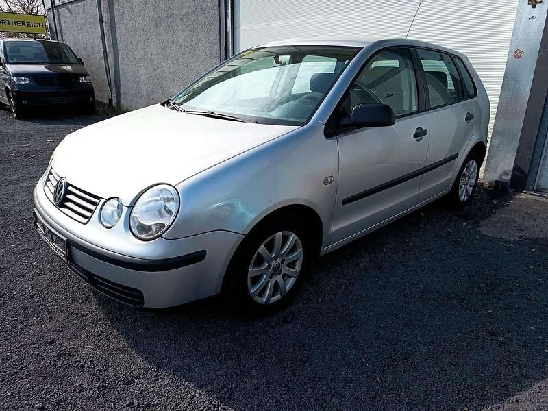 Gebraucht VW Polo Comfortline 64 PS (47 kW) 2002 Grau Kleinwagen