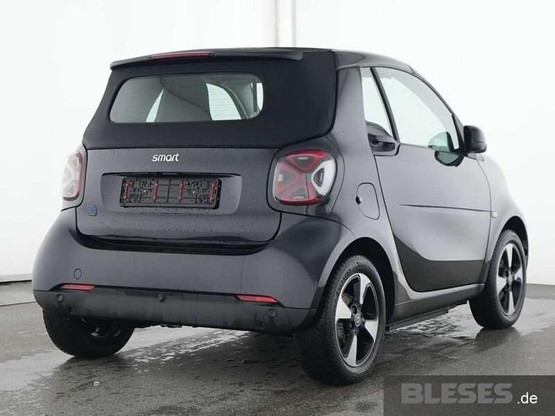 Gebraucht Smart ForTwo Electric Drive Exclusive 60 kW (82 PS) 2023 Schwarz Cabrio