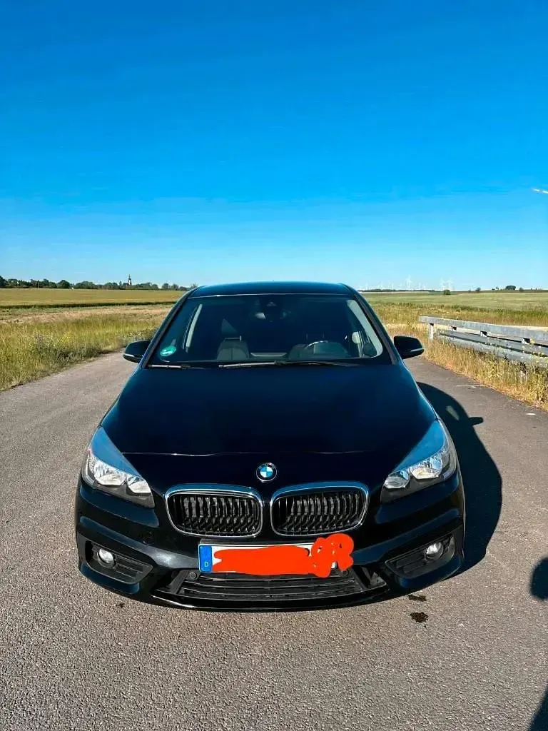 Gebraucht BMW 218 150 PS (110 kW) 2016 Schwarz Kombi