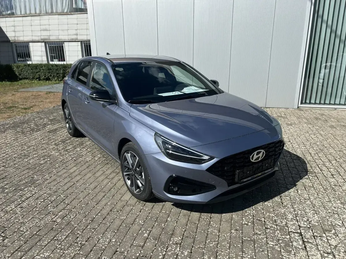 Gebraucht Hyundai i30 Advantage 101 PS (74 kW) 2025 Sailing blue Limousine