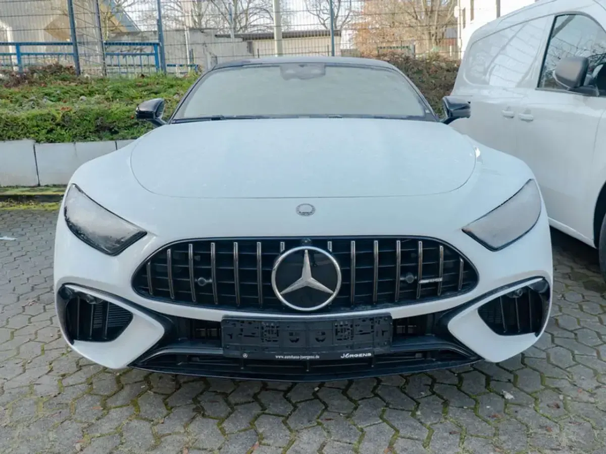 Gebraucht Mercedes SL63 AMG AMG 585 PS (430 kW) 2026 Weiss manufaktur lack manufakt Cabrio