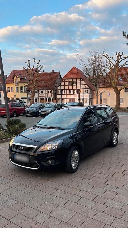 Gebraucht Ford Focus 100 PS (73 kW) 2008 Schwarz Kombi