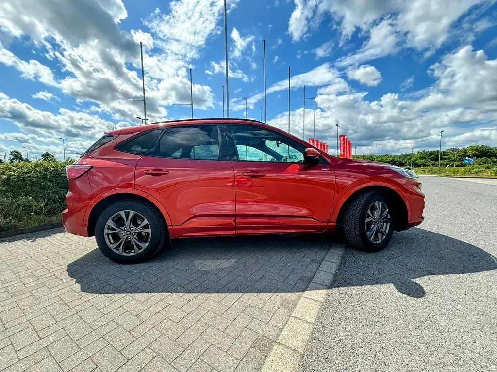 Gebraucht Ford Kuga ST-Line 224 PS (164 kW) 2020 Orange SUV