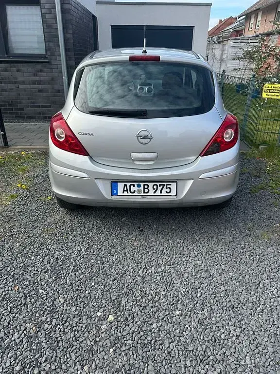 Gebraucht Opel Corsa Active 87 PS (63 kW) 2013 Kleinwagen