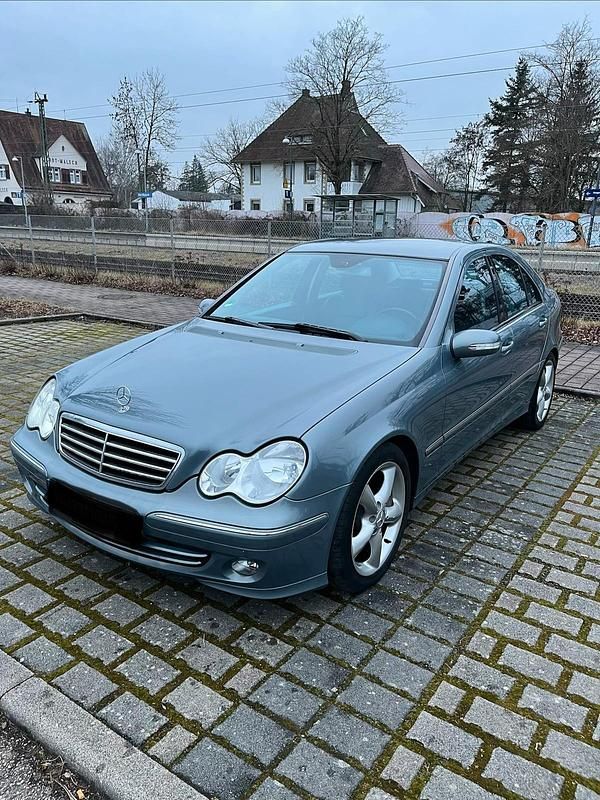 Gebraucht Mercedes C230 204 PS (150 kW) 2005 Grau Limousine