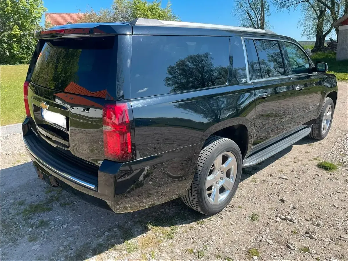 Gebraucht Chevrolet Suburban LTZ 340 PS (250 kW) 2015 Schwarz SUV
