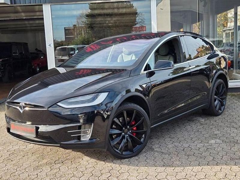 Second-hand Tesla Model X Performance 567 kW (772 CP) 2017 Negru SUV