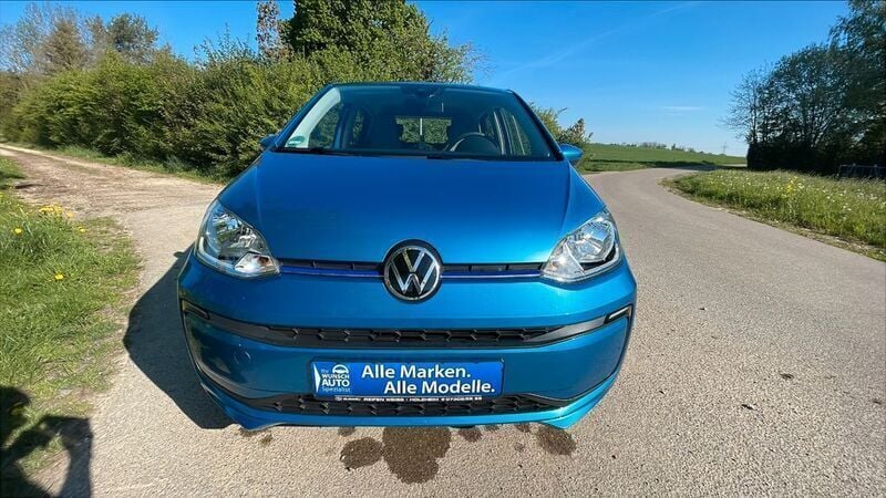 Gebraucht VW e-up! 61 kW (83 PS) 2022 Costa azul metallic Kleinwagen