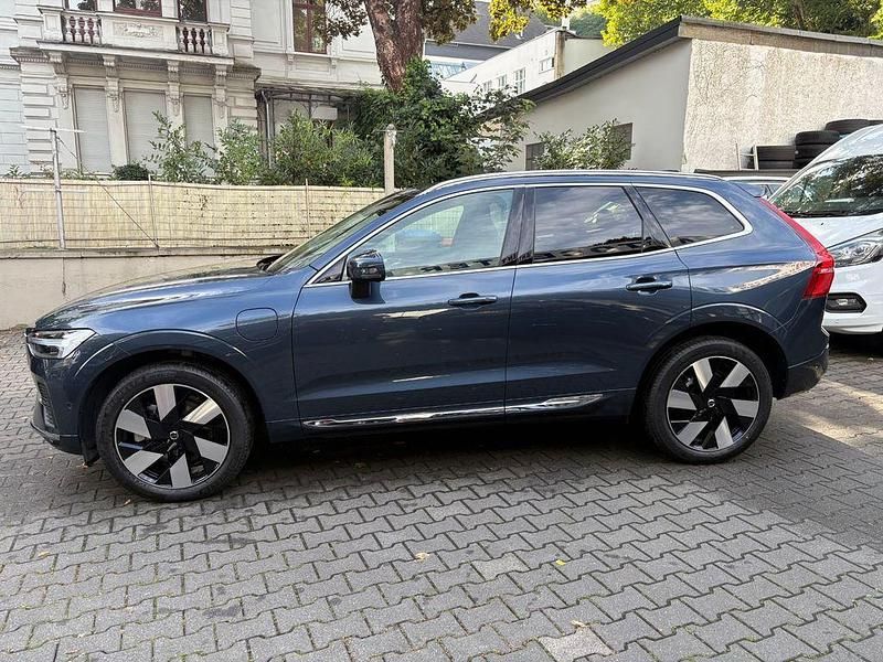 Gebraucht Volvo XC60 Plus 398 PS (292 kW) 2025 Denim blue / metallic (metallic) SUV