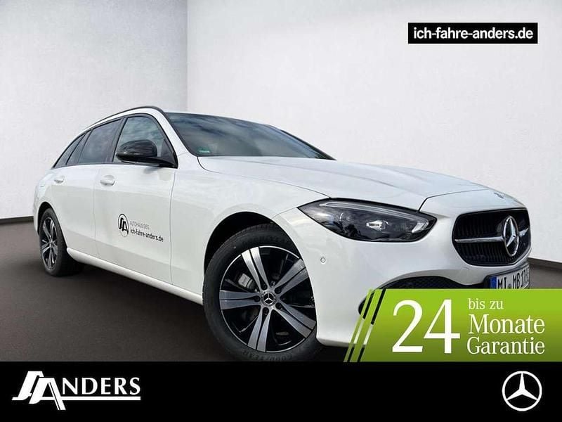 Polarweiss Gebraucht 2023 Mercedes C300e Night Kombi | 36.450 € (Superpreis) - Bild 1/3