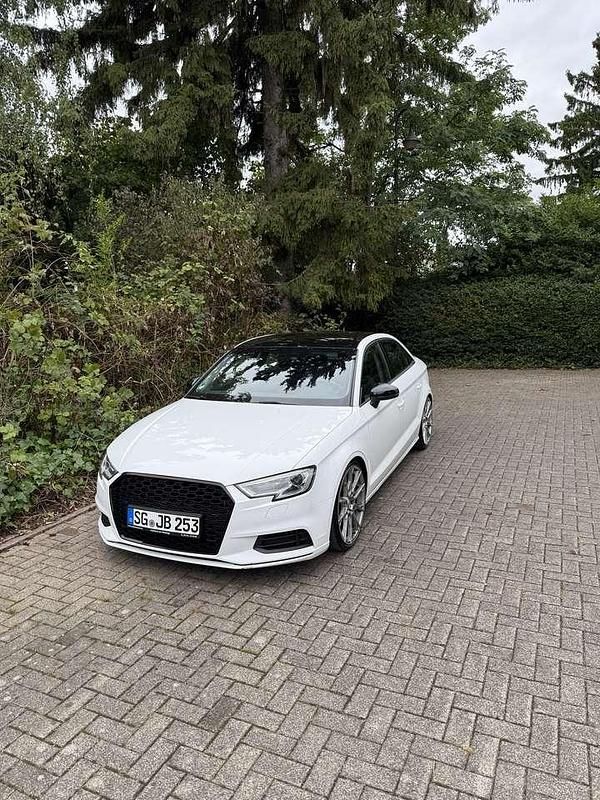 Gebraucht 2019 Audi A3 Design Limousine | 13.999 € (Guter Preis) - Bild 1/4