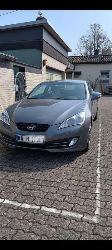 Gebraucht Hyundai Genesis 303 PS (222 kW) 2011 Grau Coupé