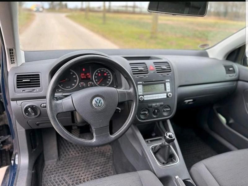 Gebraucht VW Golf V 83 PS (61 kW) 2007 Blau Kleinwagen