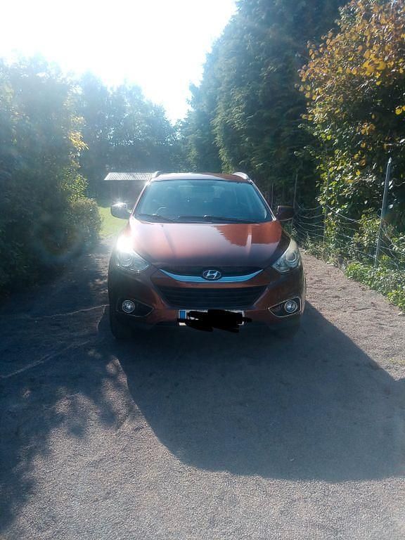 Orange Gebraucht 2013 Hyundai ix35 Edition SUV | 7.000 € (Guter Preis) - Bild 1/4