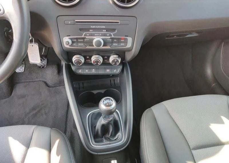 Second-hand Audi A1 125 CP (91 kW) 2015 Roșu Hatchback