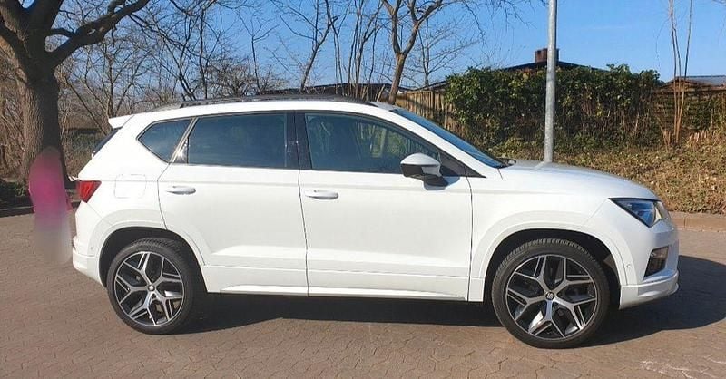 Schwarz Gebraucht 2019 Seat Ateca FR SUV | 22.900 € (Etwas zu teuer) - Bild 1/4