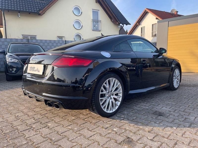 Gebraucht Audi TTS Comfort 310 PS (228 kW) 2017 Schwarz Coupé