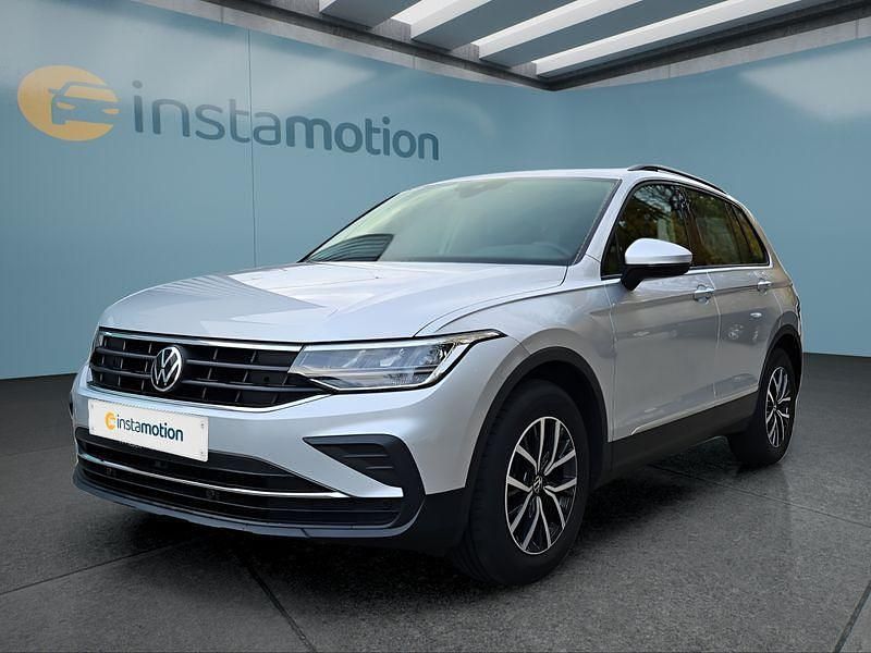 Silber Gebraucht 2022 VW Tiguan SUV | 27.699 € (Teuer) - Bild 1/4