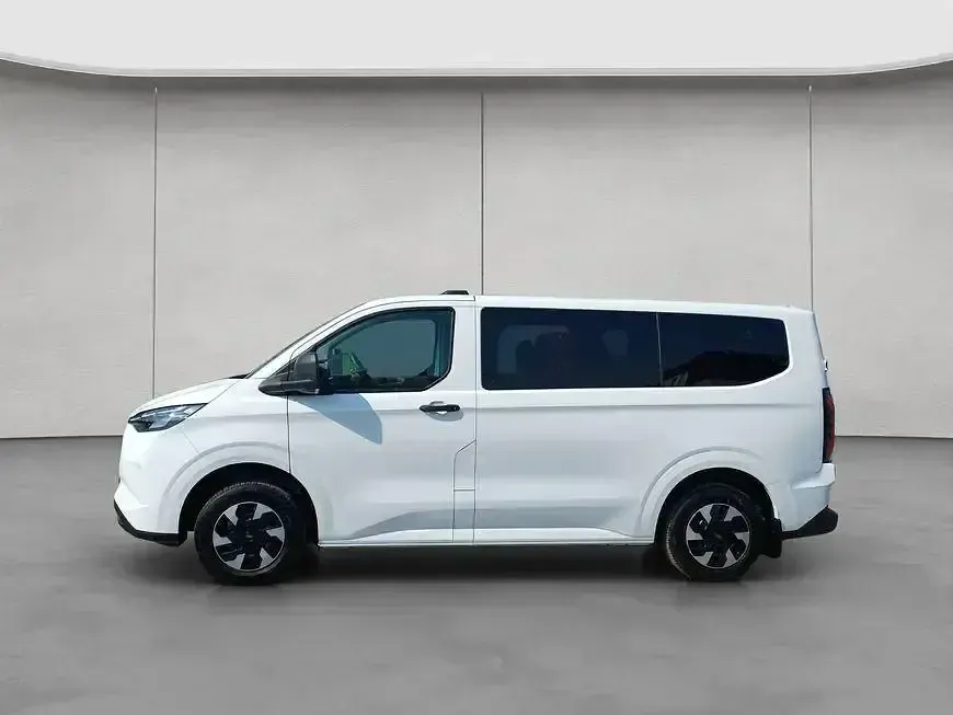 Nouvelle Ford E-Transit Trend 100 kW (136 ch) 2026 Blanc Van