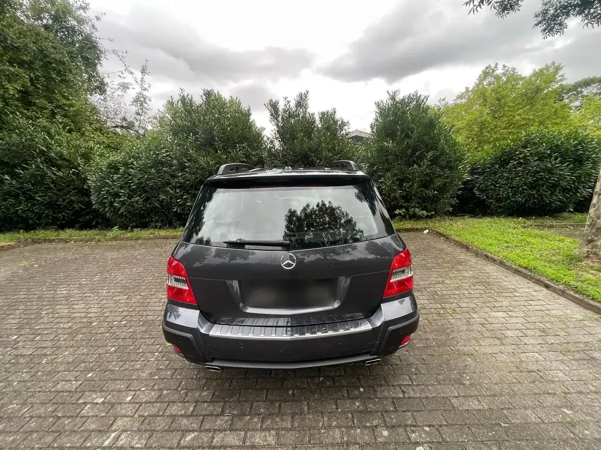 Gebraucht Mercedes GLK220 170 PS (125 kW) 2011 Grau SUV