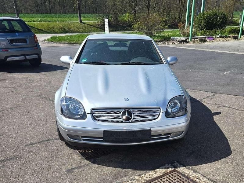 Silber Gebraucht 1998 Mercedes SLK230 Cabrio | 2.990 € (Superpreis) - Bild 1/4
