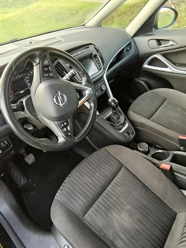 Gebraucht Opel Zafira 140 PS (102 kW) 2017 Schwarz Van / Kleinbus