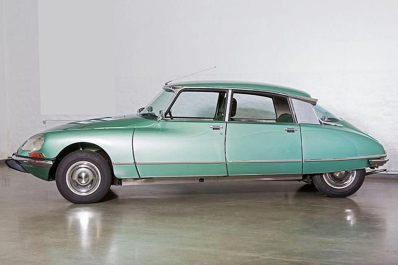 Second-hand Citroën DS 110 CP (80 kW) 1974 Verde Berlinǎ