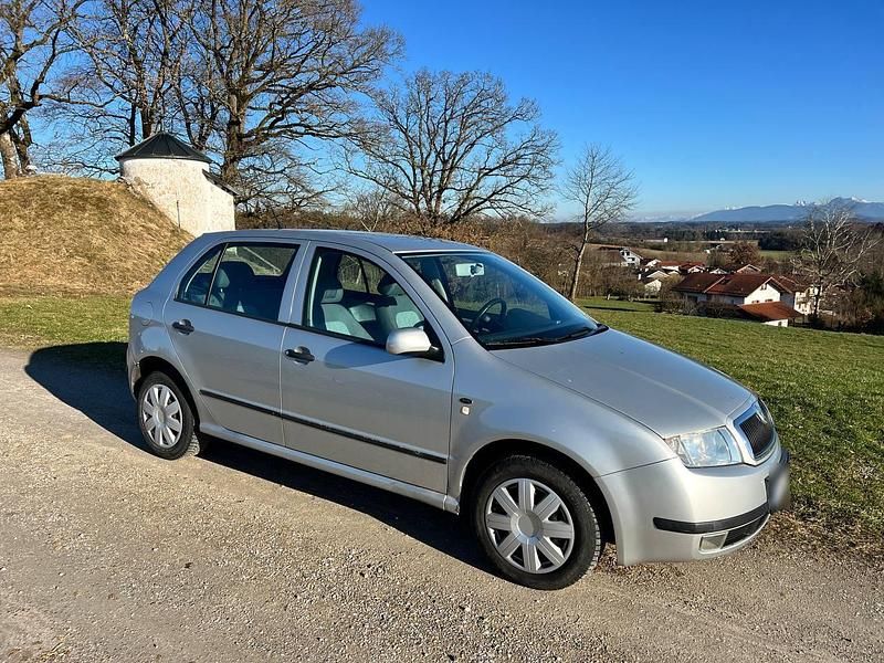 Gebraucht Skoda Fabia 75 PS (55 kW) 2001 Grau Kleinwagen