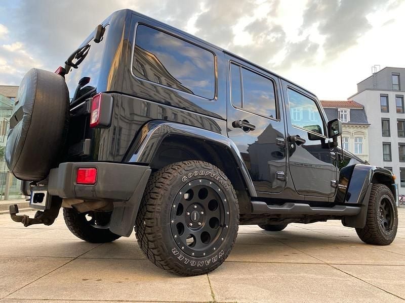Gebraucht Jeep Wrangler 200 PS (147 kW) 2013 Schwarz SUV