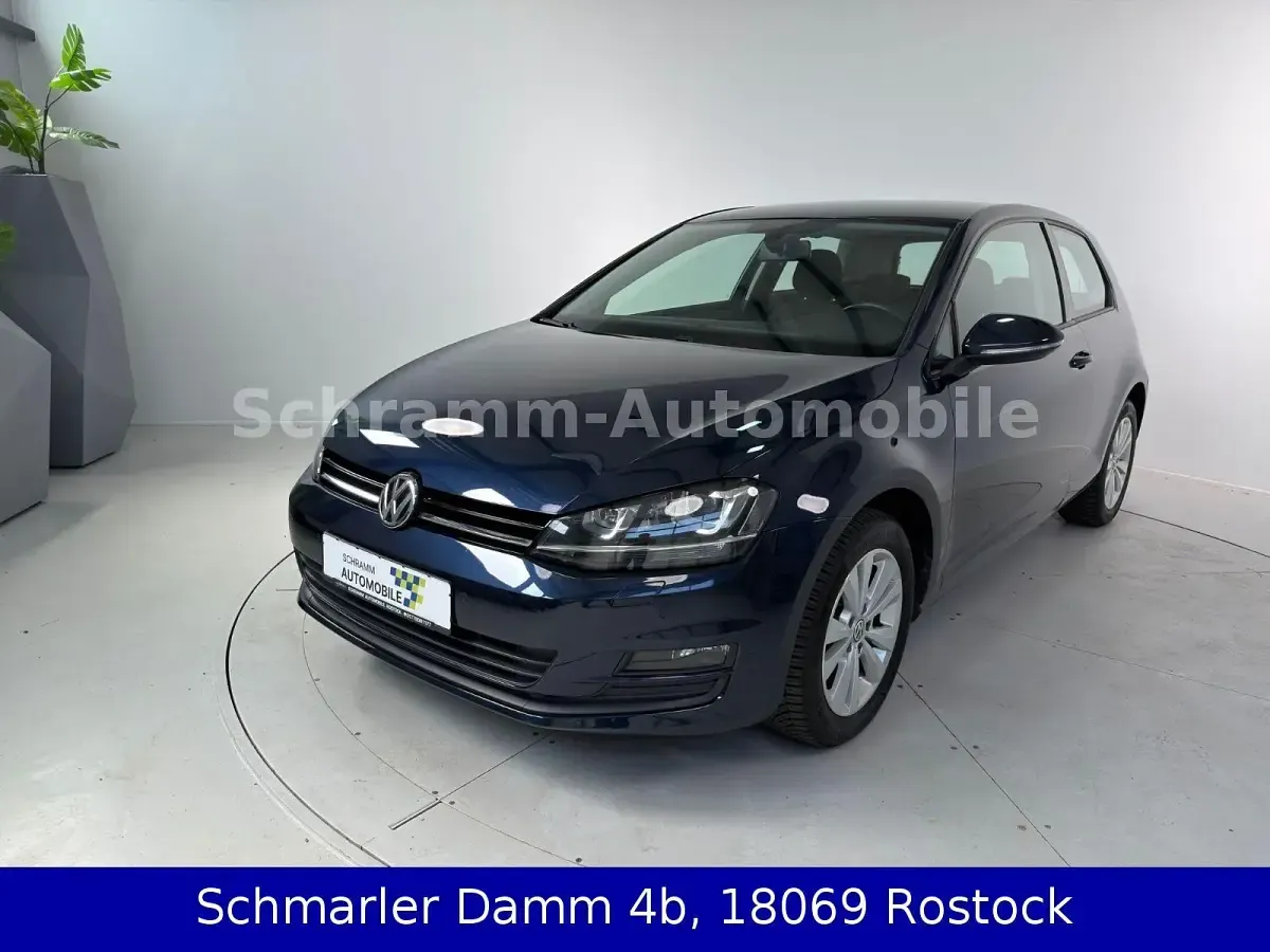 Gebraucht VW Golf VII Comfortline 110 PS (80 kW) 2016 Blau Coupé