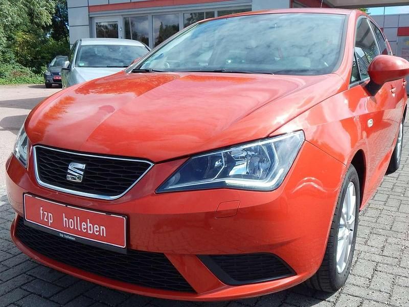 Rot Gebraucht 2015 Seat Ibiza Style Kleinwagen | 7.699 € (Fairer Preis) - Bild 1/4