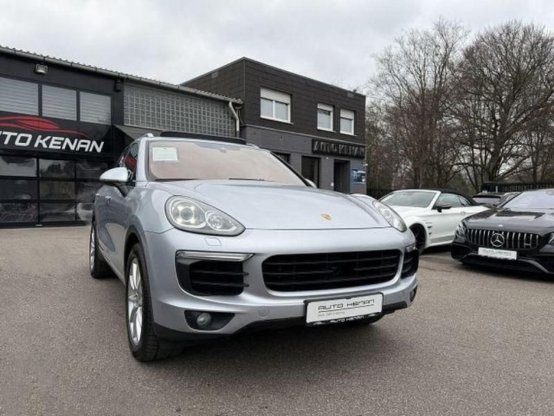 Gebraucht Porsche Cayenne S 416 PS (305 kW) 2014 Rhodiumsilbermetallic (metallic) SUV