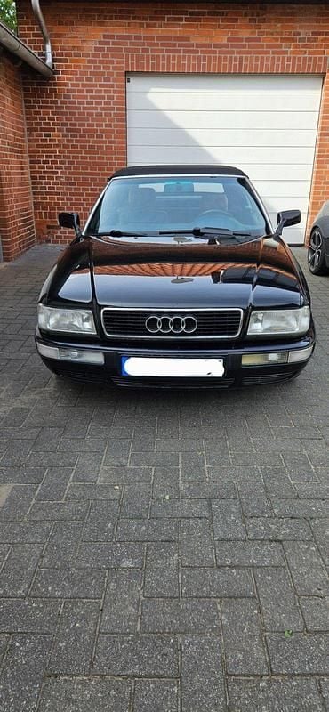 Second-hand Audi 80 116 CP (85 kW) 1996 Negru Cabrio
