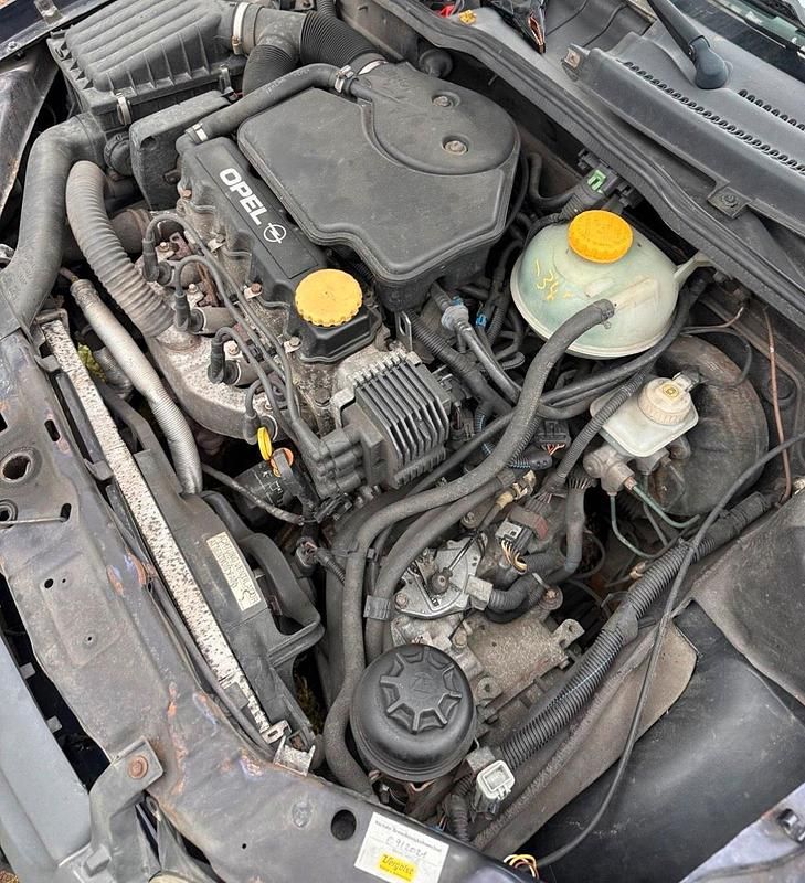 Gebraucht Opel Corsa 90 PS (66 kW) 1998 Kleinwagen