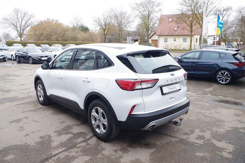Gebraucht Ford Kuga Cool & Connect 150 PS (110 kW) 2021 Weiß SUV