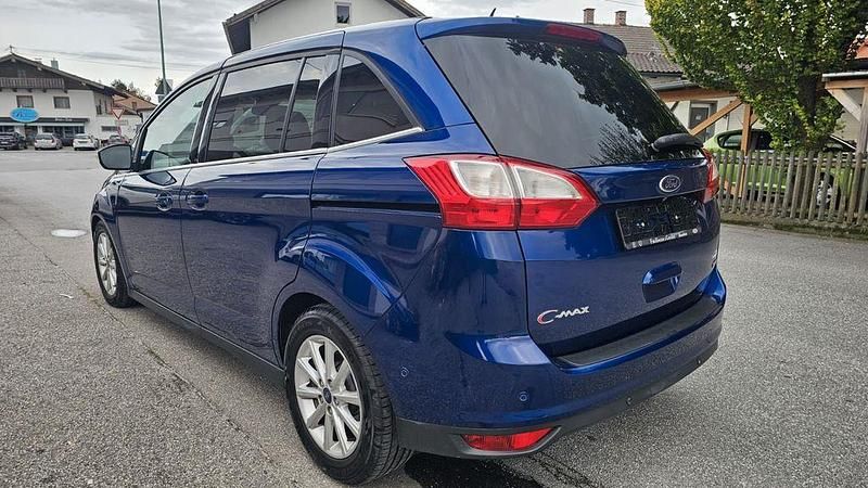Gebraucht Ford Grand C-Max Titanium 125 PS (91 kW) 2016 Blau Van / Kleinbus