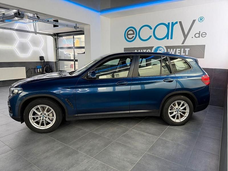 Gebraucht BMW X3 Advantage 184 PS (135 kW) 2021 Phytonicblau SUV