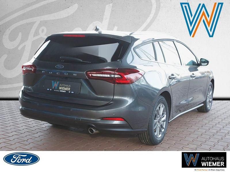 Neu Ford Focus Titanium X 155 PS (114 kW) 2026 Grau Limousine