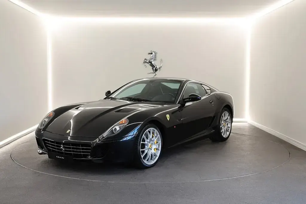 Second-hand Ferrari Daytona 620 CP (456 kW) 2018 Negru