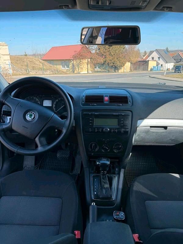Gebraucht Skoda Octavia 105 PS (77 kW) 2007 Andere farben Kombi
