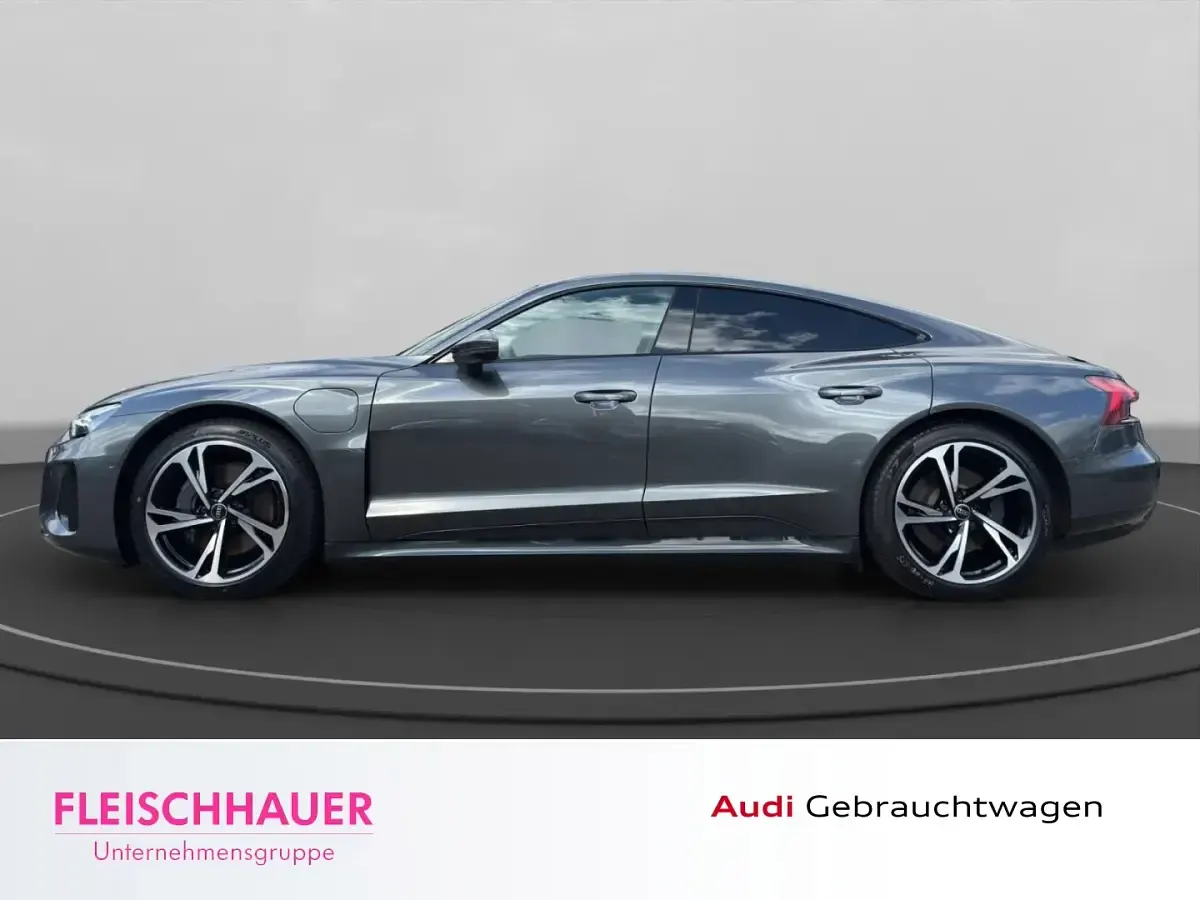 Gebraucht Audi e-tron GT quattro Sport 350 kW (476 PS) 2023 Grau Limousine