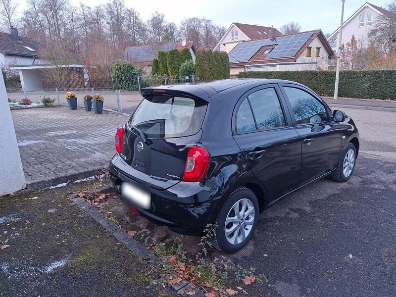 Gebraucht Nissan Micra Acenta 80 PS (58 kW) 2017 Schwarz Kleinwagen