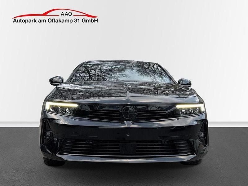 Gebraucht Opel Astra 131 PS (96 kW) 2024 Karbon schwarz Kombi