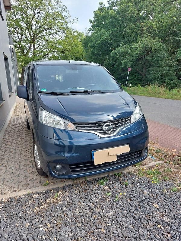Blau Gebraucht 2011 Nissan Evalia Premium Edition Van / Kleinbus | 5.750 € (Superpreis) - Bild 1/4