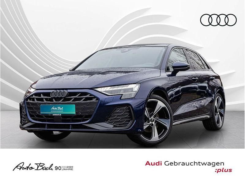 Blau (navarrablau metallic) Gebraucht 2025 Audi A3 Sportback S-Line Kleinwagen | 44.840 € (Etwas zu teuer) - Bild 1/4