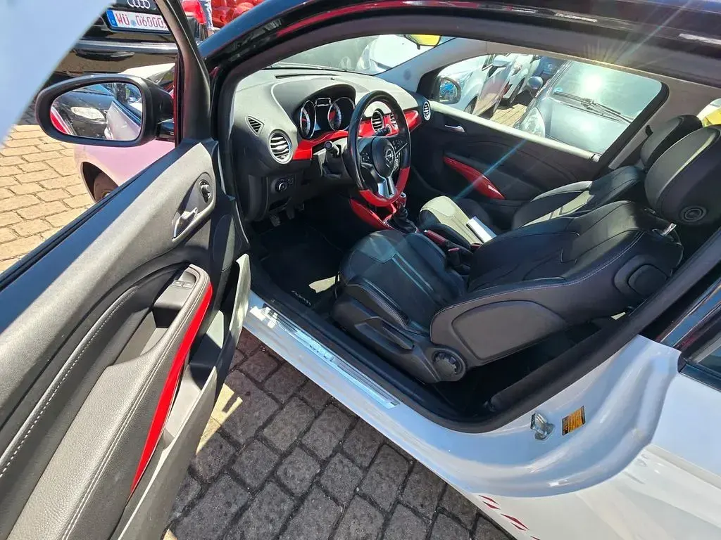 Gebraucht Opel Adam 87 PS (63 kW) 2014 Weiß Kleinwagen