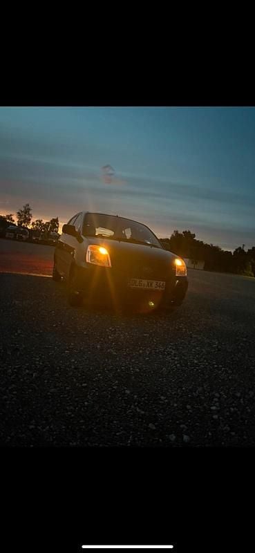 Schwarz Gebraucht 2005 Kia Picanto LX Kleinwagen | 750 € (Superpreis) - Bild 1/4