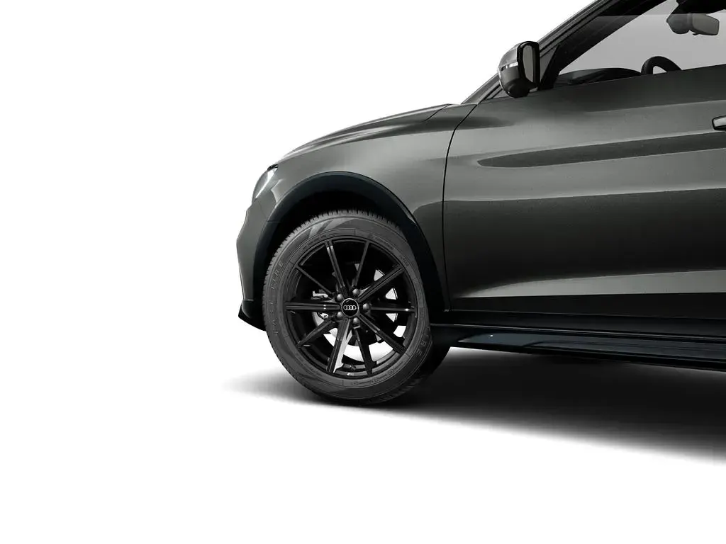 Gebraucht Audi A1 Ambiente 150 PS (110 kW) 2025 Chronosgrau metallic SUV