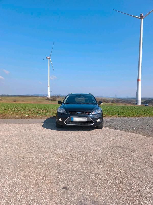 Gebraucht Ford Focus 136 PS (100 kW) 2010 Schwarz Kombi